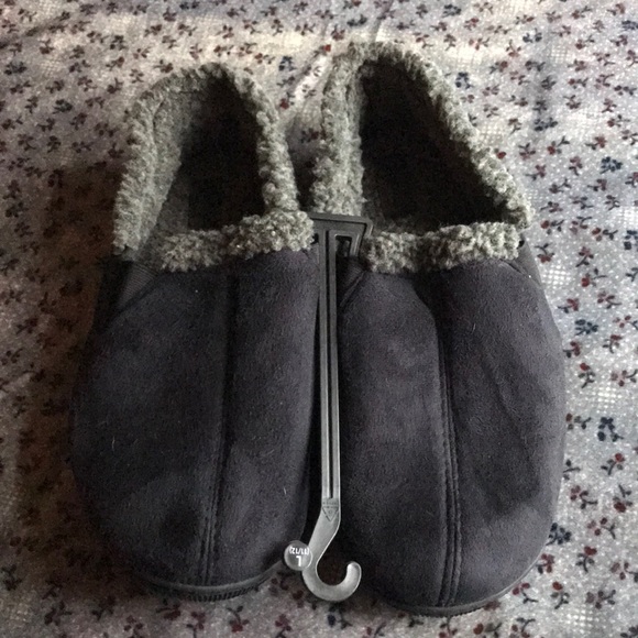 Men’s Sherpa lined Slippers L (11-12) - Picture 1 of 5